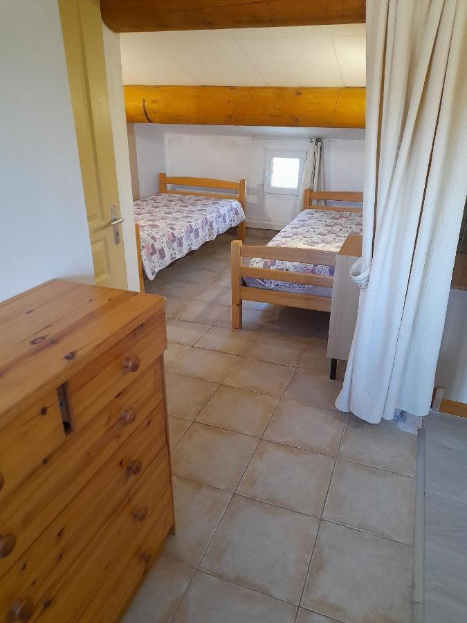 Chambres D'Hotes Chez Cecile A Lagnes Exterior photo